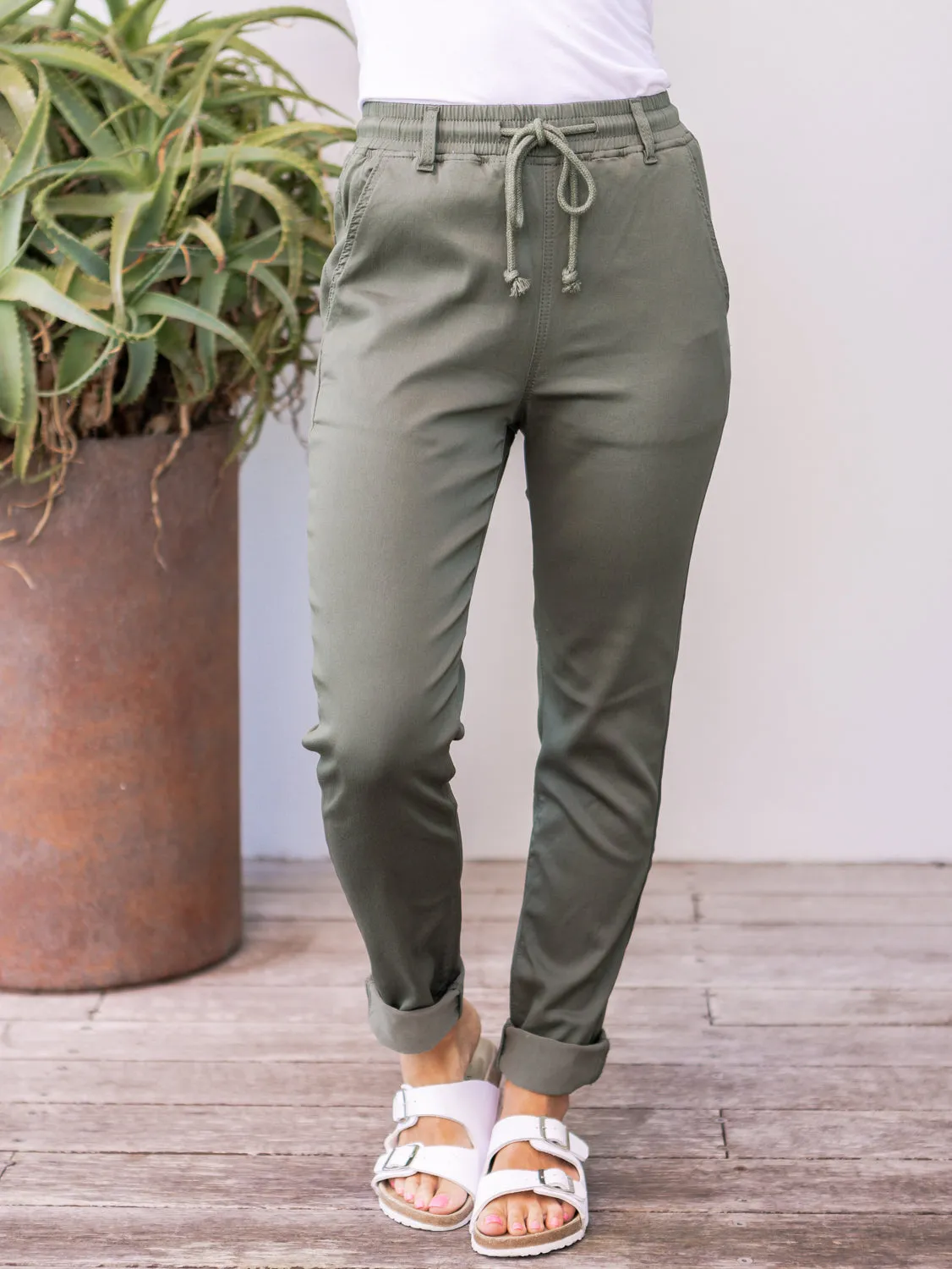 Carrie Chinos - Khaki