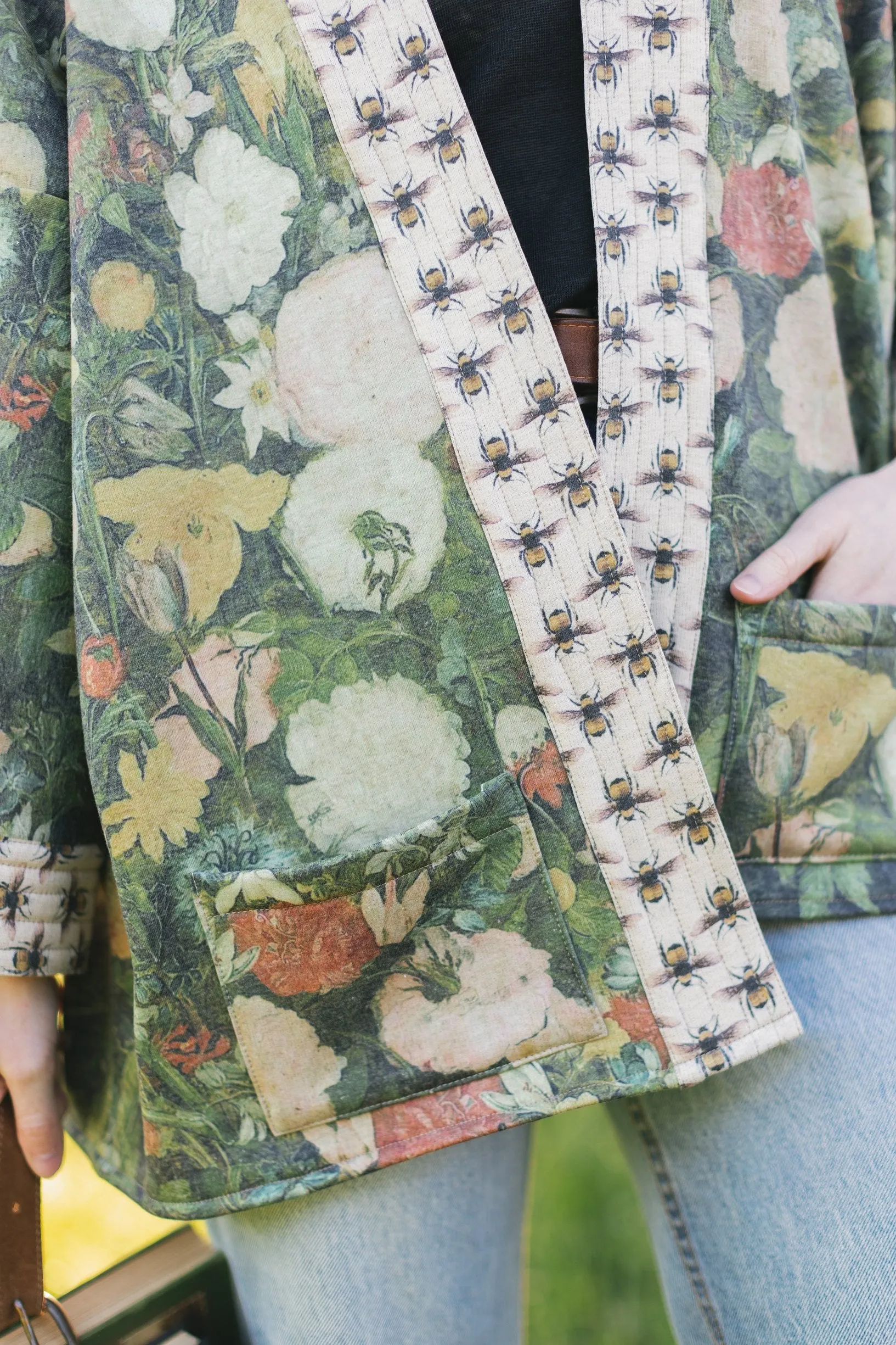 I Dream In Flowers Cozy Bees Cottage Cardigan