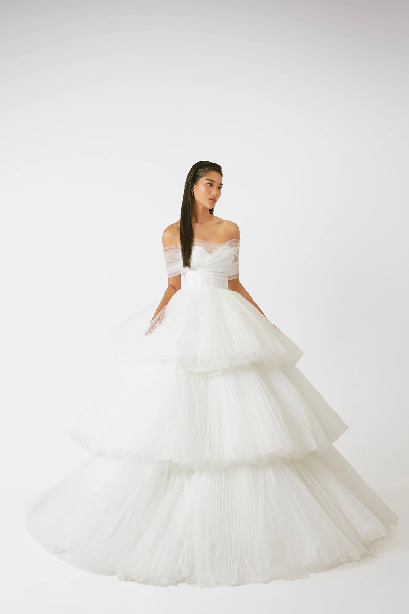 Romantic Tulle Sweetheart Ball Gown Wedding Dress